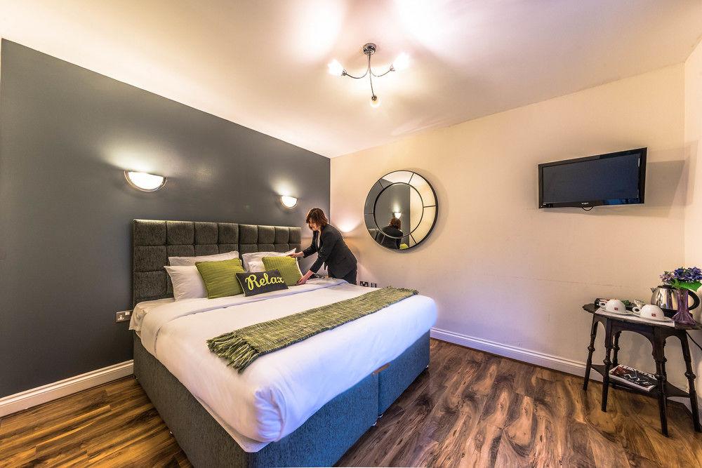 Baylis House Hotel スラウ エクステリア 写真