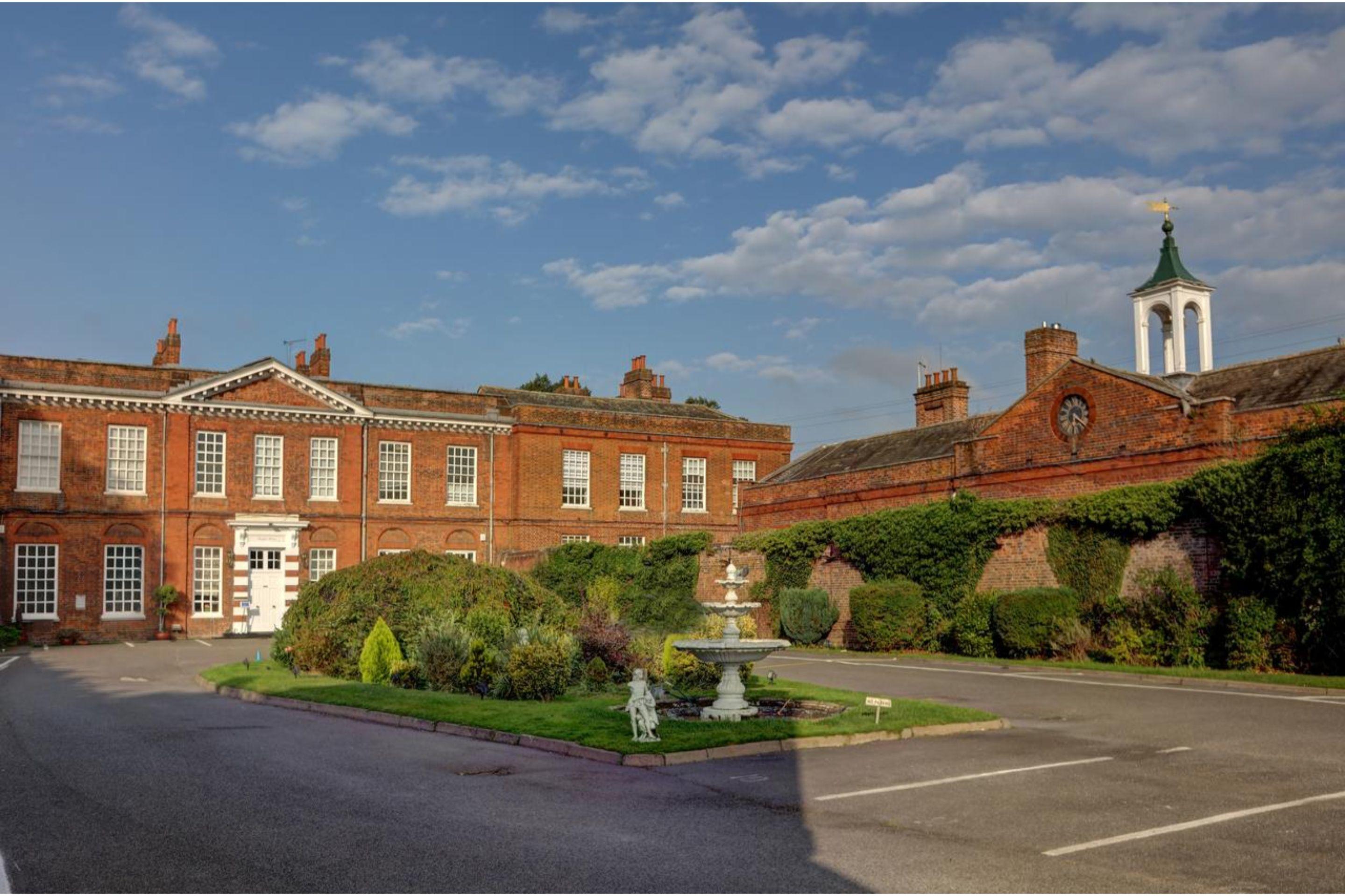 Baylis House Hotel スラウ エクステリア 写真